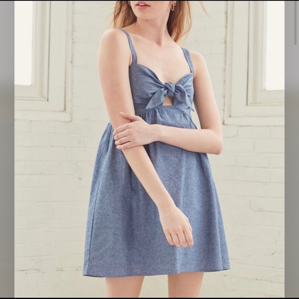 Urban Outfitters Chambray Tie-Front Dress
